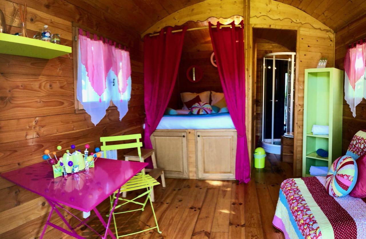Le Petit Moulin Du Rouvre 호텔 Saint-Pierre-de-Plesguen 외부 사진