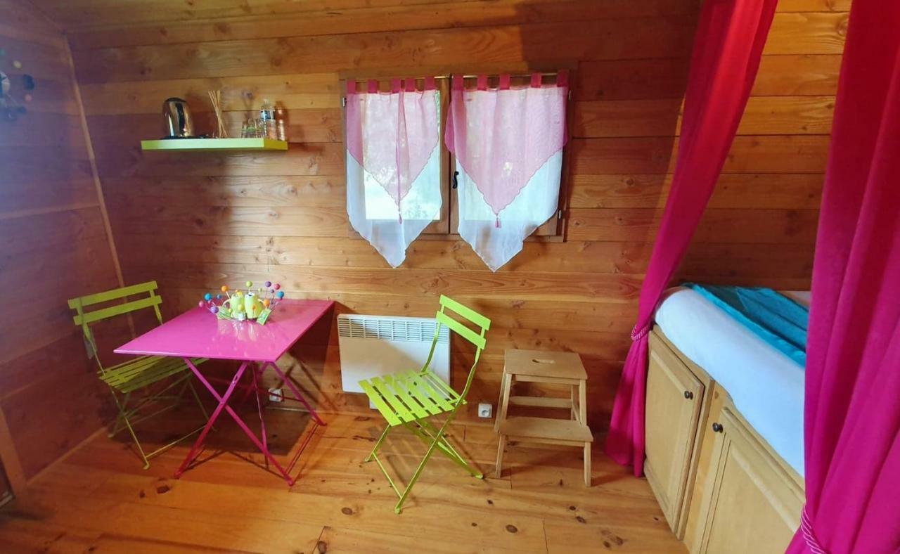 Le Petit Moulin Du Rouvre 호텔 Saint-Pierre-de-Plesguen 외부 사진