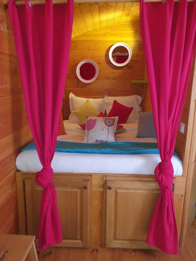 Le Petit Moulin Du Rouvre 호텔 Saint-Pierre-de-Plesguen 외부 사진
