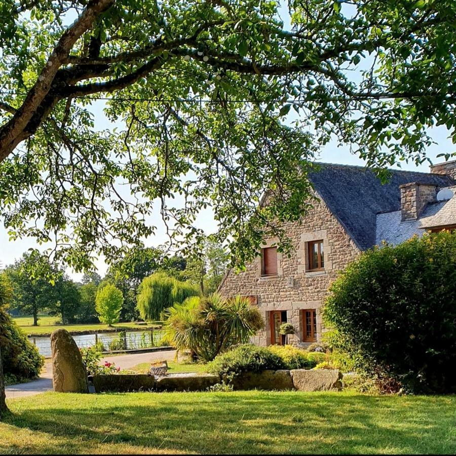 Le Petit Moulin Du Rouvre 호텔 Saint-Pierre-de-Plesguen 외부 사진